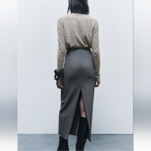 ZARA NWT — MIDI dark grey pencil skirt.